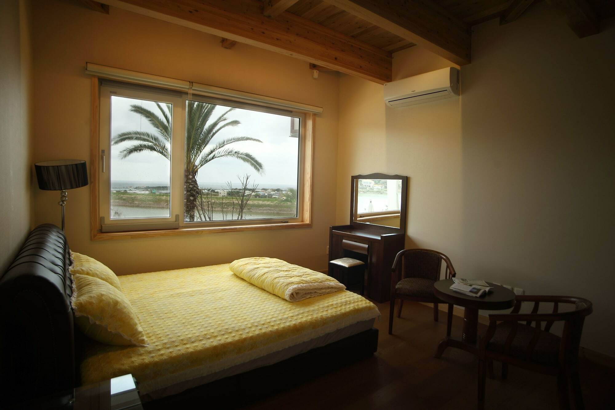 Jeju Lake Pension Exteriör bild